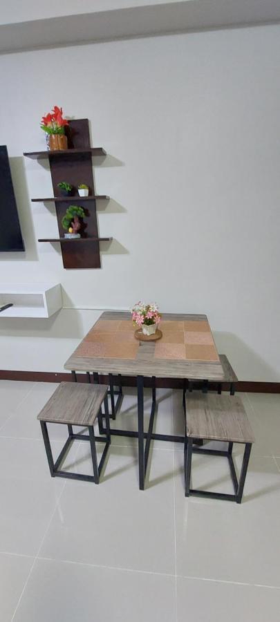 Dracarys Place 2 Condo With Balcony Unlimited Wifi Lapulapu City View Exterior foto