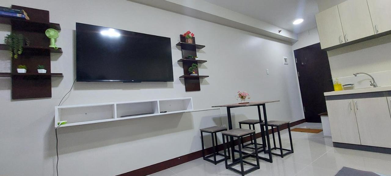 Dracarys Place 2 Condo With Balcony Unlimited Wifi Lapulapu City View Exterior foto