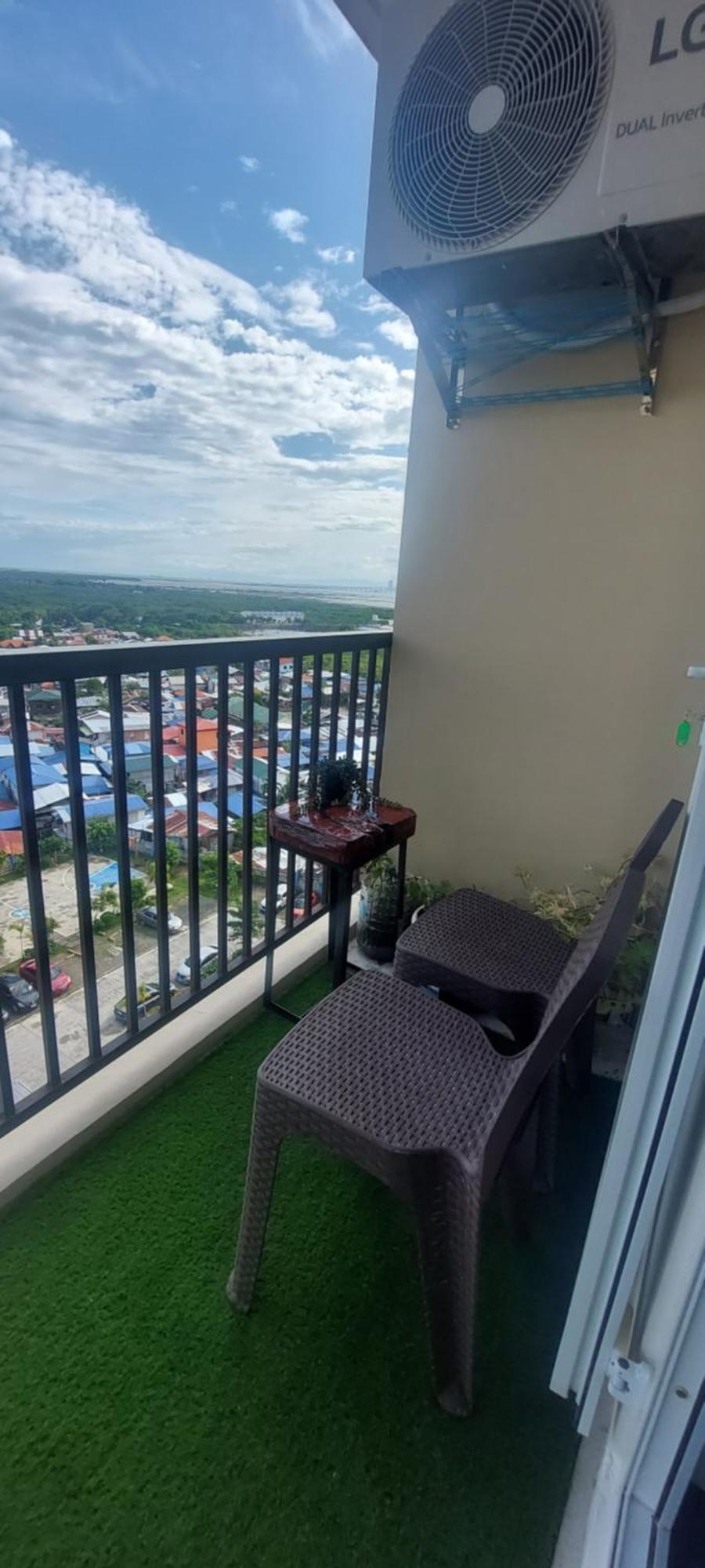 Dracarys Place 2 Condo With Balcony Unlimited Wifi Lapulapu City View Exterior foto
