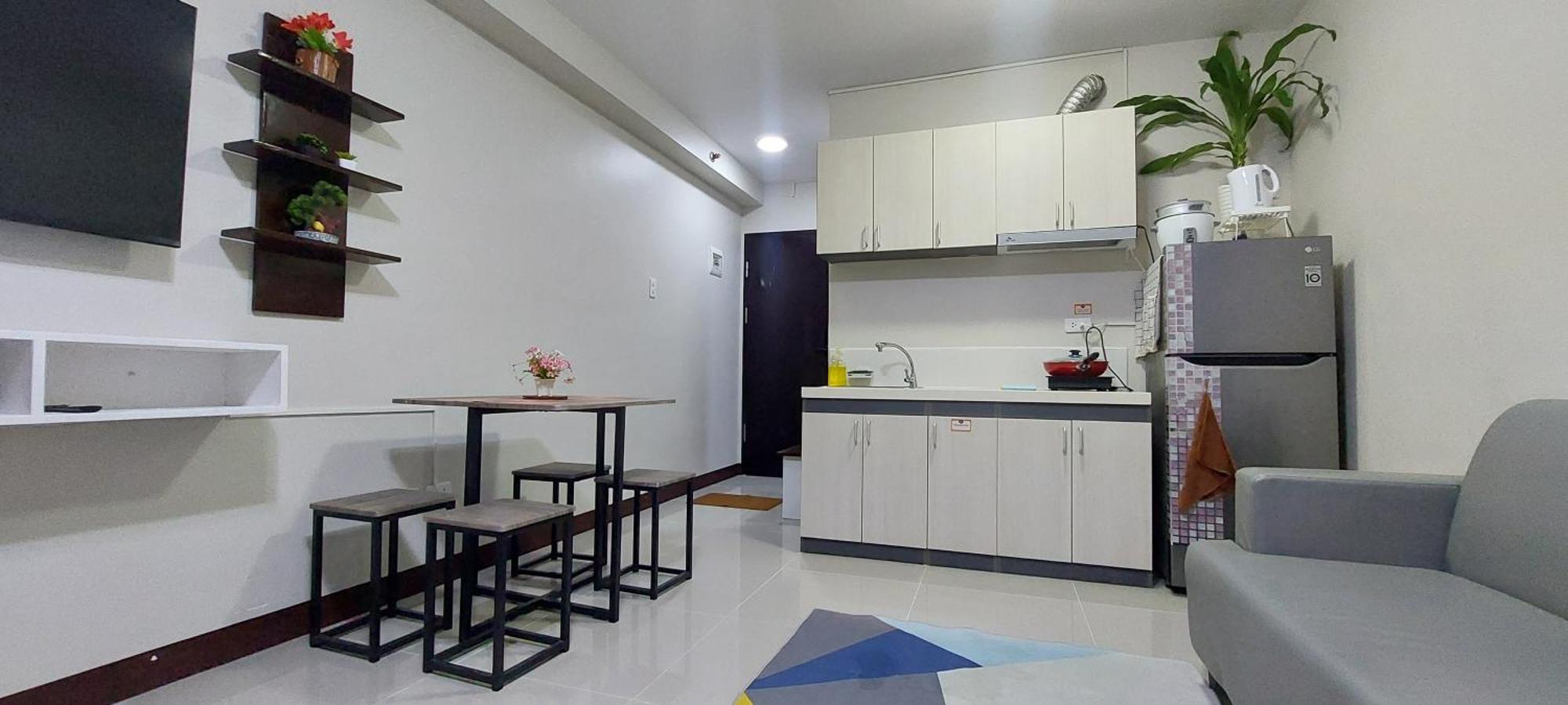 Dracarys Place 2 Condo With Balcony Unlimited Wifi Lapulapu City View Exterior foto